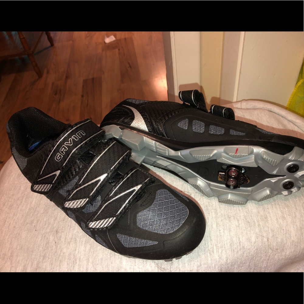 Spinning shoes